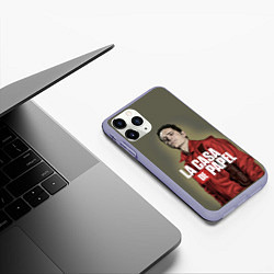 Чехол iPhone 11 Pro матовый БУМАЖНЫЙ ДОМ БЕРЛИН - LA CASA DE PAPEL, цвет: 3D-светло-сиреневый — фото 2