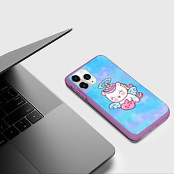 Чехол iPhone 11 Pro матовый Маленький единорог с сердцем, цвет: 3D-фиолетовый — фото 2