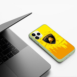 Чехол iPhone 11 Pro матовый Lamborghini pattern gold, цвет: 3D-салатовый — фото 2