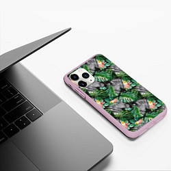 Чехол iPhone 11 Pro матовый Зебра и листья, цвет: 3D-розовый — фото 2