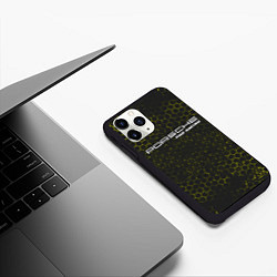 Чехол iPhone 11 Pro матовый PORSCHE Pro Racing Соты, цвет: 3D-черный — фото 2