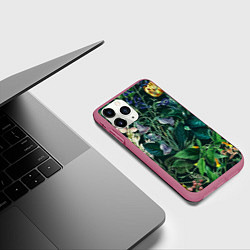 Чехол iPhone 11 Pro матовый Цветы Темный Сад, цвет: 3D-малиновый — фото 2