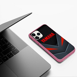 Чехол iPhone 11 Pro матовый YAMAHA ТЕХНОЛОГИЧЕСКАЯ БРОНЯ, цвет: 3D-малиновый — фото 2