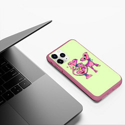Чехол iPhone 11 Pro матовый POPPY PLAYTIME - KISSY MISSY - МИЛАЯ КИССИ МИССИ, цвет: 3D-малиновый — фото 2