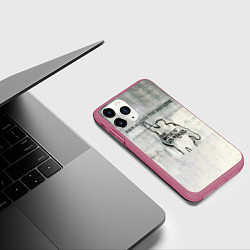 Чехол iPhone 11 Pro матовый Battle of Los Angeles - Rage Against the Machine, цвет: 3D-малиновый — фото 2