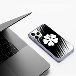 Чехол iPhone 11 Pro матовый Белый логотип Черный клевер на черном, цвет: 3D-светло-сиреневый — фото 2