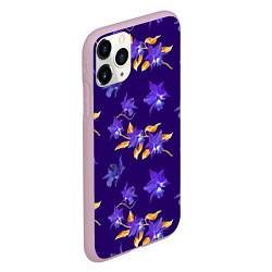 Чехол iPhone 11 Pro матовый Цветы Фиолетовые Ирисы На Синем Фоне, цвет: 3D-розовый — фото 2