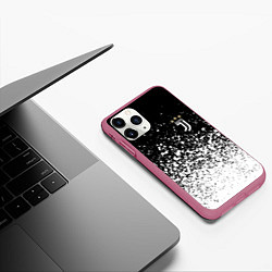 Чехол iPhone 11 Pro матовый Juventus fc брызги краски, цвет: 3D-малиновый — фото 2