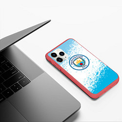 Чехол iPhone 11 Pro матовый Manchester голубые брызги на белом фоне, цвет: 3D-красный — фото 2