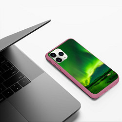 Чехол iPhone 11 Pro матовый Абстрактное полярное сияние - Зелёный, цвет: 3D-малиновый — фото 2