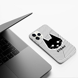 Чехол iPhone 11 Pro матовый Символ Stray на светлом фоне с полосами, цвет: 3D-белый — фото 2