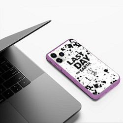 Чехол iPhone 11 Pro матовый The last of us - краска, цвет: 3D-фиолетовый — фото 2
