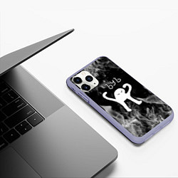 Чехол iPhone 11 Pro матовый Ъуъ съука - пламя, цвет: 3D-светло-сиреневый — фото 2
