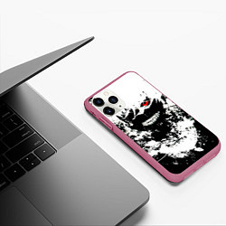 Чехол iPhone 11 Pro матовый Tokyo Ghoul Kaneki Ken paint, цвет: 3D-малиновый — фото 2