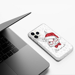 Чехол iPhone 11 Pro матовый Это мой год! Кролик в шапке Деда Мороза, цвет: 3D-белый — фото 2
