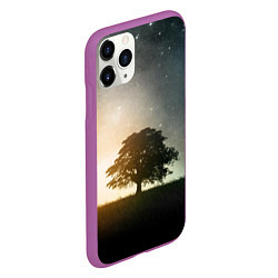 Чехол iPhone 11 Pro матовый Раскидистое дерево на фоне звёздного неба, цвет: 3D-фиолетовый — фото 2