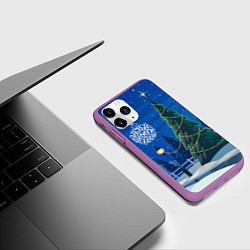 Чехол iPhone 11 Pro матовый Доброго нового года - праздничная елка, цвет: 3D-фиолетовый — фото 2