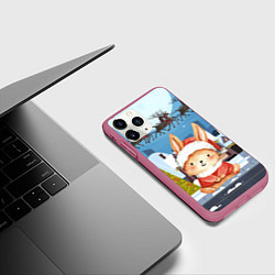 Чехол iPhone 11 Pro матовый Новогодний зайчик 2023, цвет: 3D-малиновый — фото 2