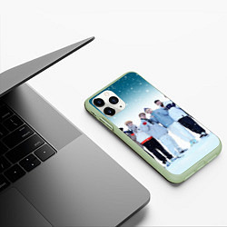 Чехол iPhone 11 Pro матовый Stray Kids winter, цвет: 3D-салатовый — фото 2