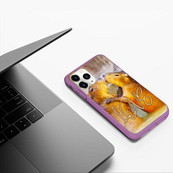 Чехол iPhone 11 Pro матовый Влюблённые капибары, цвет: 3D-фиолетовый — фото 2