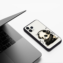 Чехол iPhone 11 Pro матовый Милая панда в наушниках, цвет: 3D-черный — фото 2