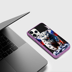 Чехол iPhone 11 Pro матовый Снежный барс и крылья орла в цветах триколора, цвет: 3D-фиолетовый — фото 2