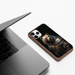 Чехол iPhone 11 Pro матовый Медведь в доспехах, цвет: 3D-коричневый — фото 2