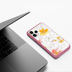 Чехол iPhone 11 Pro матовый Нарисованный цветы - светлый, цвет: 3D-малиновый — фото 2