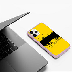 Чехол iPhone 11 Pro матовый Черно-желтая полоса Cyberpunk 2077, цвет: 3D-розовый — фото 2
