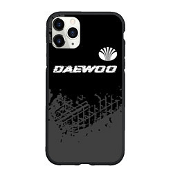 Чехол iPhone 11 Pro матовый Daewoo speed на темном фоне со следами шин: символ, цвет: 3D-черный
