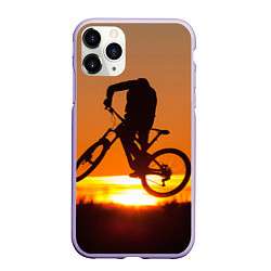Чехол iPhone 11 Pro матовый Велосипедист на закате, цвет: 3D-светло-сиреневый