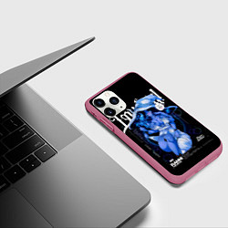 Чехол iPhone 11 Pro матовый Ранни в бани сьюте - Elden Ring, цвет: 3D-малиновый — фото 2