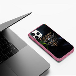 Чехол iPhone 11 Pro матовый Baldurs Gate 3 logo dark green, цвет: 3D-малиновый — фото 2