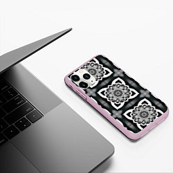 Чехол iPhone 11 Pro матовый Квадратная мандала узор, цвет: 3D-розовый — фото 2