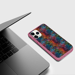 Чехол iPhone 11 Pro матовый Разноцветная чешуя дракона, цвет: 3D-малиновый — фото 2