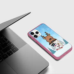 Чехол iPhone 11 Pro матовый Олененок в кружке, цвет: 3D-малиновый — фото 2
