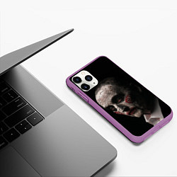 Чехол iPhone 11 Pro матовый Джон Крамер пила в гриме куклы, цвет: 3D-фиолетовый — фото 2