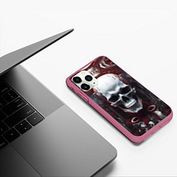 Чехол iPhone 11 Pro матовый Киберпанк череп с дреддами, цвет: 3D-малиновый — фото 2