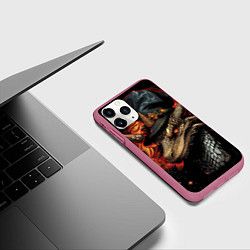 Чехол iPhone 11 Pro матовый Дракон зимнего леса, цвет: 3D-малиновый — фото 2