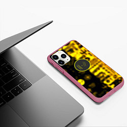 Чехол iPhone 11 Pro матовый Twenty one pilots yellow music, цвет: 3D-малиновый — фото 2