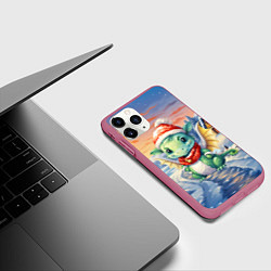 Чехол iPhone 11 Pro матовый Милый маленький дракон новогодний 2024 года нового, цвет: 3D-малиновый — фото 2