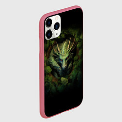 Чехол iPhone 11 Pro матовый Зеленый дракон в дупле дерева, цвет: 3D-малиновый — фото 2