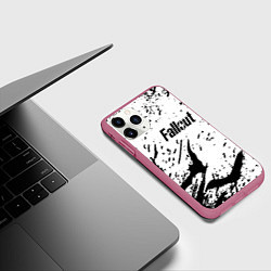 Чехол iPhone 11 Pro матовый Fallout краски летучие мыши, цвет: 3D-малиновый — фото 2