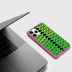 Чехол iPhone 11 Pro матовый Зелёные стрелки на чёрном фоне киберпанк, цвет: 3D-малиновый — фото 2