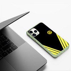 Чехол iPhone 11 Pro матовый Borussia geometry yellow, цвет: 3D-салатовый — фото 2