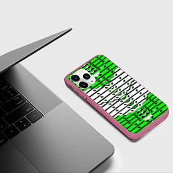 Чехол iPhone 11 Pro матовый Зелёно-белая техно броня, цвет: 3D-малиновый — фото 2