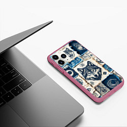 Чехол iPhone 11 Pro матовый Волки на дениме, цвет: 3D-малиновый — фото 2