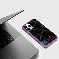 Чехол iPhone 11 Pro матовый Череп и кровавые ягоды, цвет: 3D-фиолетовый — фото 2
