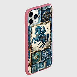 Чехол iPhone 11 Pro матовый Рыцарь на пэчворк дениме, цвет: 3D-малиновый — фото 2