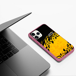 Чехол iPhone 11 Pro матовый KTM - оранжевые разломы, цвет: 3D-малиновый — фото 2